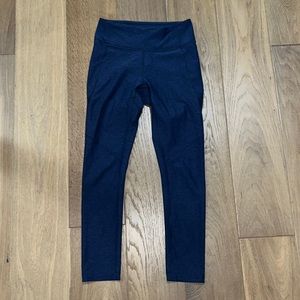 Outdoor Voices navy warmup leggings